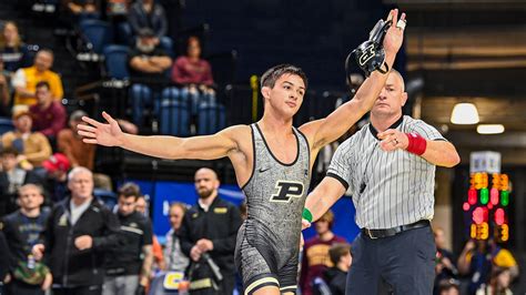 Purdue wrestling. Purdue's Matt Ramos pulls off a stunner by pinning three-time defending champion Spencer Lee in the semifinals of the NCAA Division I wrestling championship on Watch ESPN, first streamed on Friday ... 