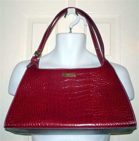 Liz Claiborne Handbag Women Brown Tan Straw Weave Green Purse Shoulder Bag. $11.21. Was: $14.95. $8.90 shipping. or Best Offer. . Purse liz claiborne