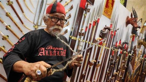 Pusaka sultan hasanuddin makassar dan