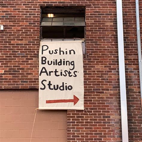 Pushin Building Artist Studios, Bowling Green Roadtrippers