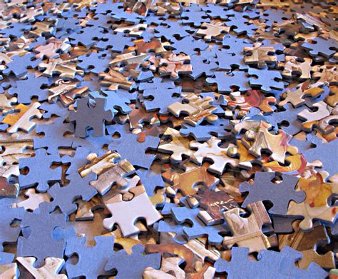 Puzzle puzzle puzzle puzzle. Téléchargez l'application Everyday Jigsaw, des jeux de puzzles entièrement gratuits pour jouer au départ de votre ordinateur ou de votre smartphone, en ligne ou hors ligne, 30'000 puzzles avec des milliers de pièces: Des milliers de puzzles gratuits à vous faire tourner la tête. Puzzle du jour, puzzle en plein écran et bien plus encore. 