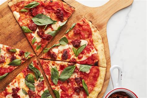 Pizza Pizza Royalty Corp. (the "Company") (TSX: PZA), which indirectly owns the Pizza Pizza and Pizza 73 Rights and Marks, released financial results today for the three months ("Quarter") and .... 