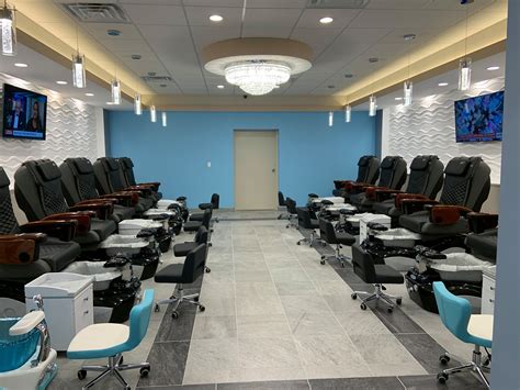 Q nails menomonie. Please call. (613) 440-6100. Book an appointment and read reviews on Qnails, 3777 Strandherd Drive, Ottawa, Ontario with NailsNow. 