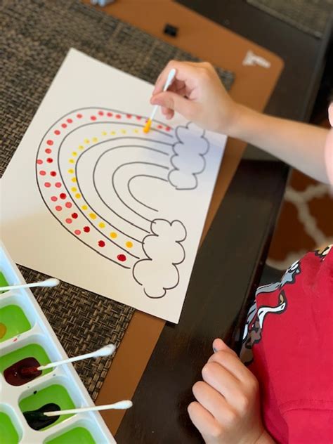 QTip Spot Rainbow Painting Diane Alber Rainbow painting, Q tip