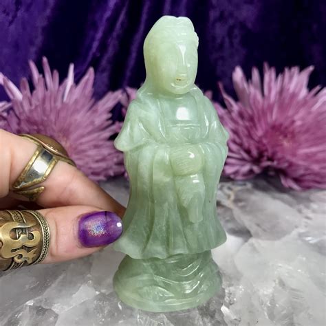 Quan Yin Jade Statue - Etsy - muktibox.com