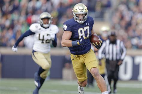 QUICK RECAP: Notre Dame lays waste to Georgia Tech on …