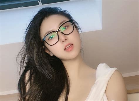 Qiaoniu Onlyfans Leak