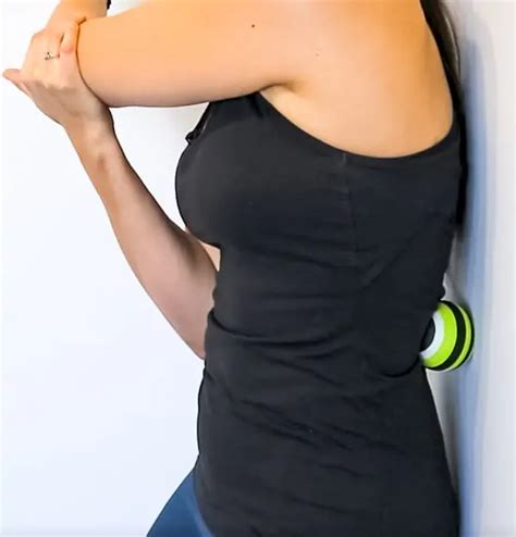 Ql release with ball.  A more effective tool for trigger point release and my personal...