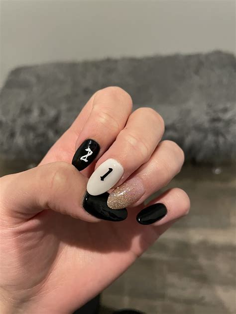  Start your review of Q T Nail Bar. Overall rating. 31 reviews. 5 stars. 4 stars. 3 stars. 2 stars. 1 star. Filter by rating. Search reviews. Search reviews. Jessica T ... . 
