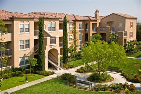 Quail Hill Apartment Homes - 105 Quail Rdg Irvine CA 92603