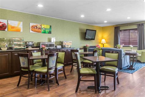Quality Inn Cedartown, GA See Discounts