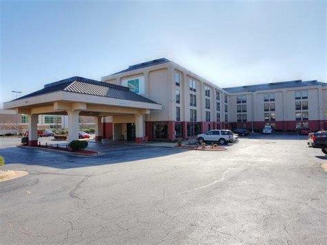 Quality inn north little rock. Quality Inn & Suites I-40 East. 5710 Pritchard Drive, North Little Rock, AR, 72117, US. 4.42 miles from destination. 4.2 Excellent (650) 