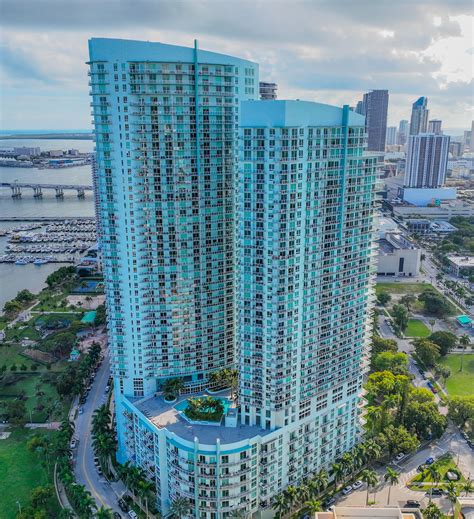 Quantum on the bay. Quantum on the Bay Condos Sold & Pending Sales, 1900 N Bayshore Dr., Miami, Florida 33132 :: Price Range: , 23+ Condos for Sale in Quantum on the Bay :: 19 for Lease/Rent, 152 South Florida Luxury Homes, Condos, Villas & Townhouses for Sale & for Rent 