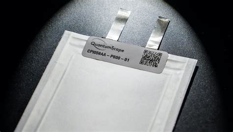 Dec 20, 2022 · QuantumScape has developed an innovative component – a battery "separator" made of a proprietary flexible ceramic material – that, in lab tests, has given its batteries the ability to survive ... 