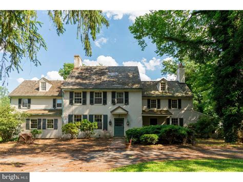 $850,000. Sold Date: 11/30/2018. What's This H