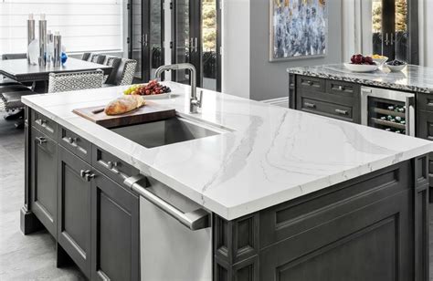 Quartz countertop per square foot cost. On average, quartz countertops cost $70-90 per square foot installed. Prices vary primarily based on the brand of quartz, as well as the color and pattern of the material. A … 
