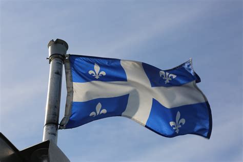 Quebec’s minimum wage set to go up to $15.25 beginning Monday