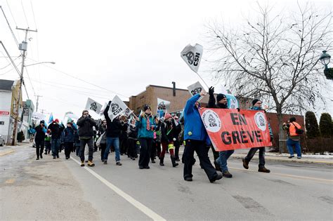 Quebec public sector unions call for one-day strike to be held Nov. 6