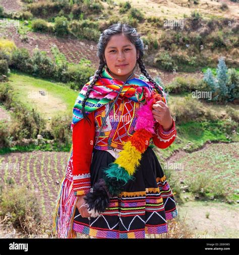 Quechua People - Traditional Clothing