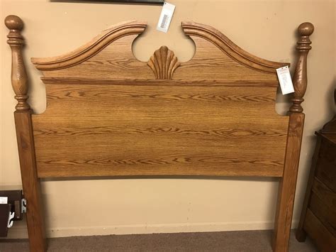An assortment of used queen headboards is available at 1stDibs. The range of distinct used queen headboards — often made from wood, walnut and metal — can elevate any home. Used queen headboards have been made for many years, and versions that date back to the 18th Century alongside those produced as recently as the 20th Century. . 