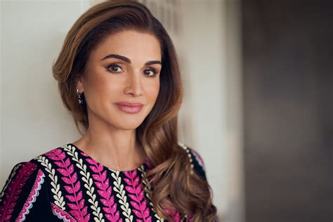 Queen rania of jordan. Sep 22, 2022 ... Queen Rania Al Abdullah reflects on Queen Elizabeth's legacy in an interview with CNN's Becky Anderson, as royals and dignitaries from ... 