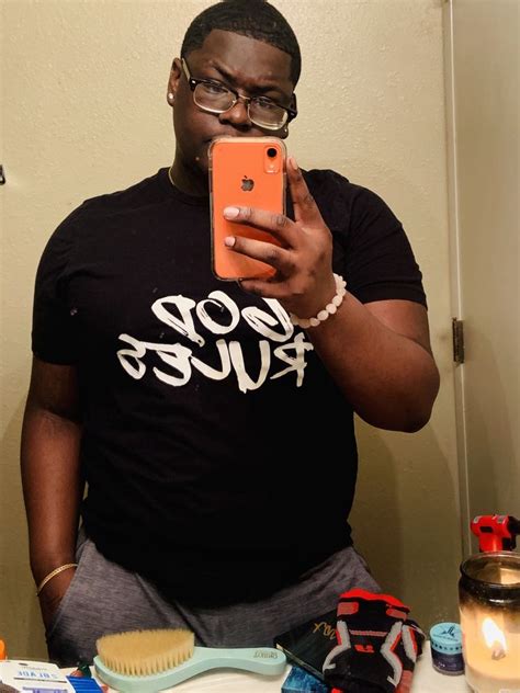 Queeniebobeeniefree Onlyfans Leaked +18 143 Vids