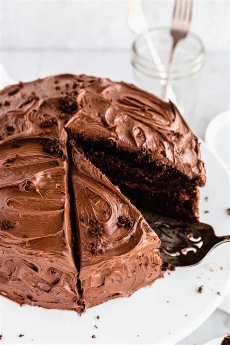 Quick and Easy Chocolate Cake Recipe Easy Weeknight …