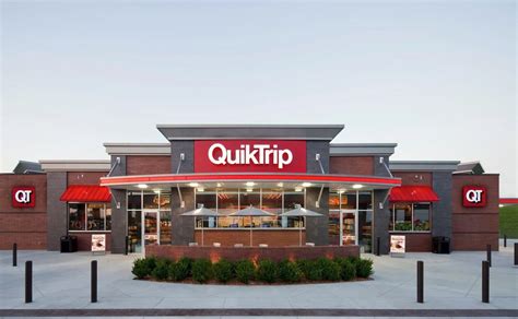 About QuikTrip 904. Welcome to QuikTrip #904, 6060 Skillman Rd. At QuikTrip, our signature customer service starts with our employees. QuikTrippers are dedicated to providing top notch customer service with a smile, and always being the best they can be. QuikTrip is a convenience store and gas retailer, featuring QT Kitchens® inside each store.. 