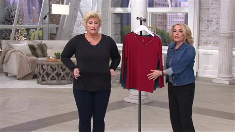 Qvc kim gravel today special value. Kim’s Today’s Special Value is the same day as the big game, and she’s making the most of it. Team Gravel includes Kim’s sister, Allisyn, and her mom, Jo. “My mom’s hot. She’s 70 and she’s amazing looking.” Jo often models Kim’s designs and Kim has no qualms about showing her mother’s backside on air. 