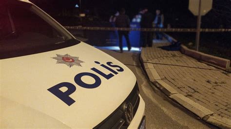 Rüyada Polisin Kimlik Kontrolü Yapmak Gündüz Niyetine. 