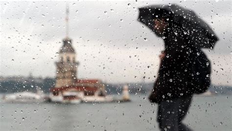 Rüzgar ve karla karışık yağan yağmur BULMACA. 