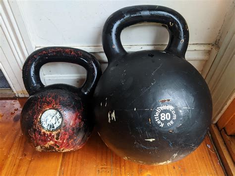 R kettlebell. Look up 'kettlebell shelf,' too, for some good back/core/shoulder work. For triceps, lay on the floor and hold out your left arm to your side, bend your right knee and hold the kettlebell near your head with your palm up and press it over your head keeping your elbow in line with your body. Try 120 ape swings back and forth, and 1 minute each ... 