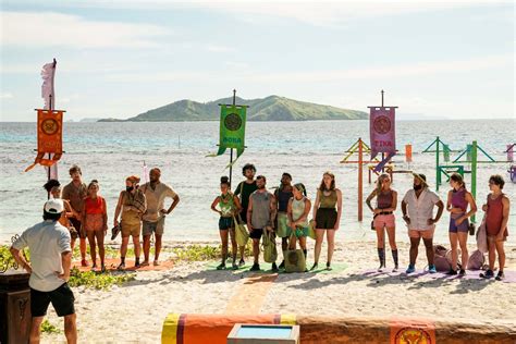 R survivor spoilers. By Alex Anagnoson. Updated May 26, 2022 at 1:17am. CBS The final 5 of "Survivor 42." Well, it really does all come down to this, folks. Five contestants remain in " Survivor 42 ": Lindsay ... 