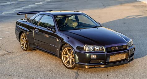 com) Sean Morris from Top Rank Importers has brought along this customer’s 1999 R34 Skyline GT-R, and it has a slew of mods, new and. . R34us