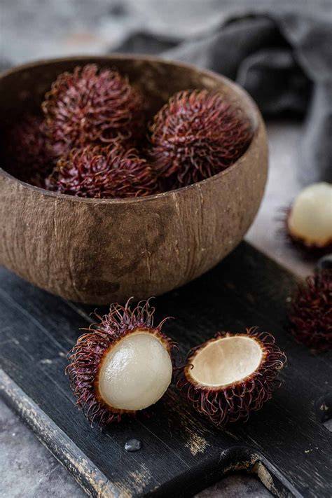 Rambutans | MelissasFoodService - raincitystudios.com