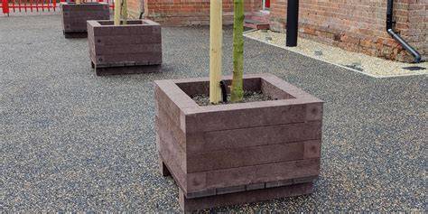 Recycled Plastic Planters Guide | Earth Anchors - raincitystudios.com