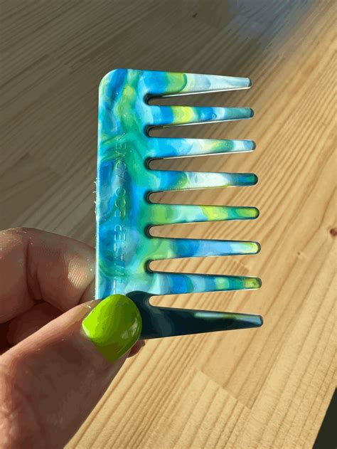 Recycled Plastic Pocket Comb — Reshaping Waste - By Pittwater … - raincitystudios.com
