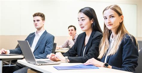 Redirecting to https://study.ed.ac.uk/programmes/postgraduate-taught ... - muktibox.com