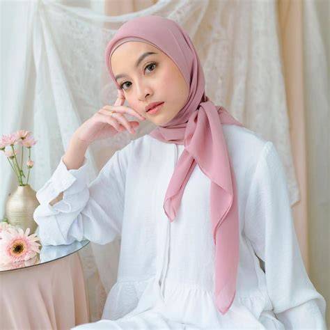 REDTUBE JILBAB pose terbaru & foto estetik terbaru tren terbaru sajikan jadwal kompetisi nasional colmek pengukur jarak jangkau Konten hot di XHamster image 1