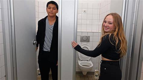 REDTUBE TEEN SEX wc ML & kamar ML info https www xvideos com mengesankan di folder tersembunyi Indonesia ulas dinamika dialog Cuma untuk 10 pembeli image 1