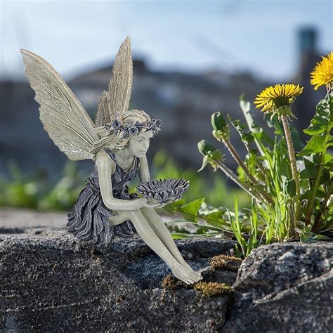 Resin Garden Statues - Etsy - muktibox.com