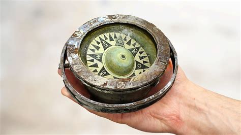Restored Antique Ship Compass - muktibox.com
