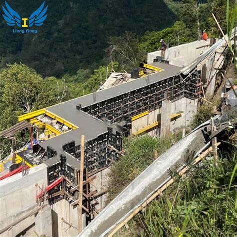 Reusable formwork for lightweight slabs - Geoplast - raincitystudios.com