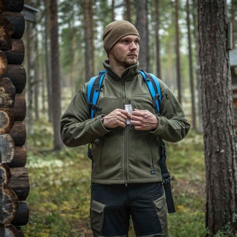 REVIEW: Helikon-Tex Classic Army Fleece - by Richard Prideaux