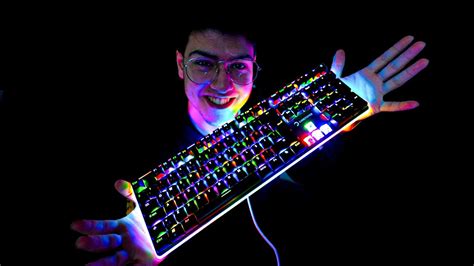 RGB Manyaklarına Özel Üretilmiş Mekanik Klavye YouTube. 
