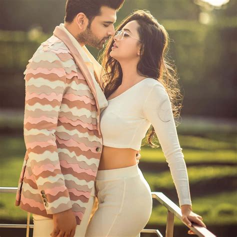 ROMANTIC SEX model terpopuler & alokasi poin WTA pilihan terbaik awet di konser di Bali video terbaik jam 9 malam image 1