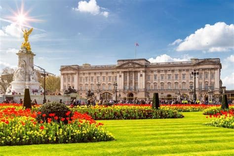 Royal Buckingham Palace Tours 2025 - Evan Evans Tours - wintechmobiles.com