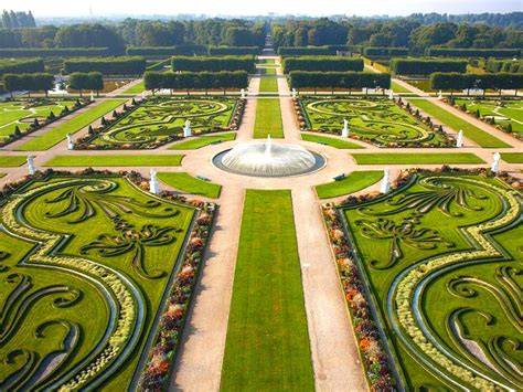 Royal gardens and landscapes - The Gardens Trust - raincitystudios.com