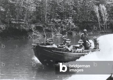 Royal Marines in Borneo - 1962 - 1966 - wintechmobiles.com