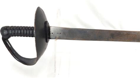 Royal Navy cutlasses - balustradellc